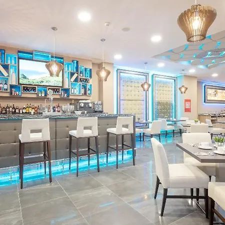 Admiral San Roque Hotel 4*