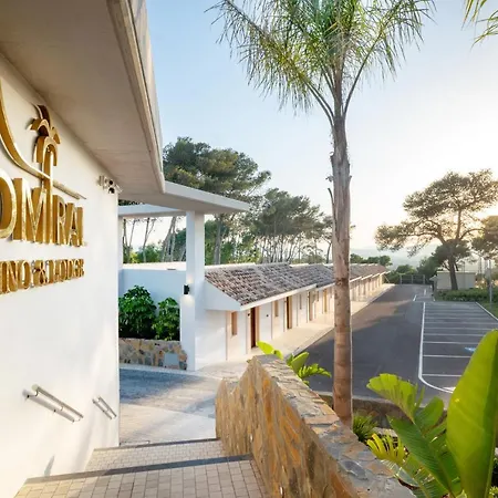 Admiral Hotel 4*